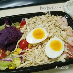 1.9元拼好饭爆火案例研究：低价外卖的新引擎